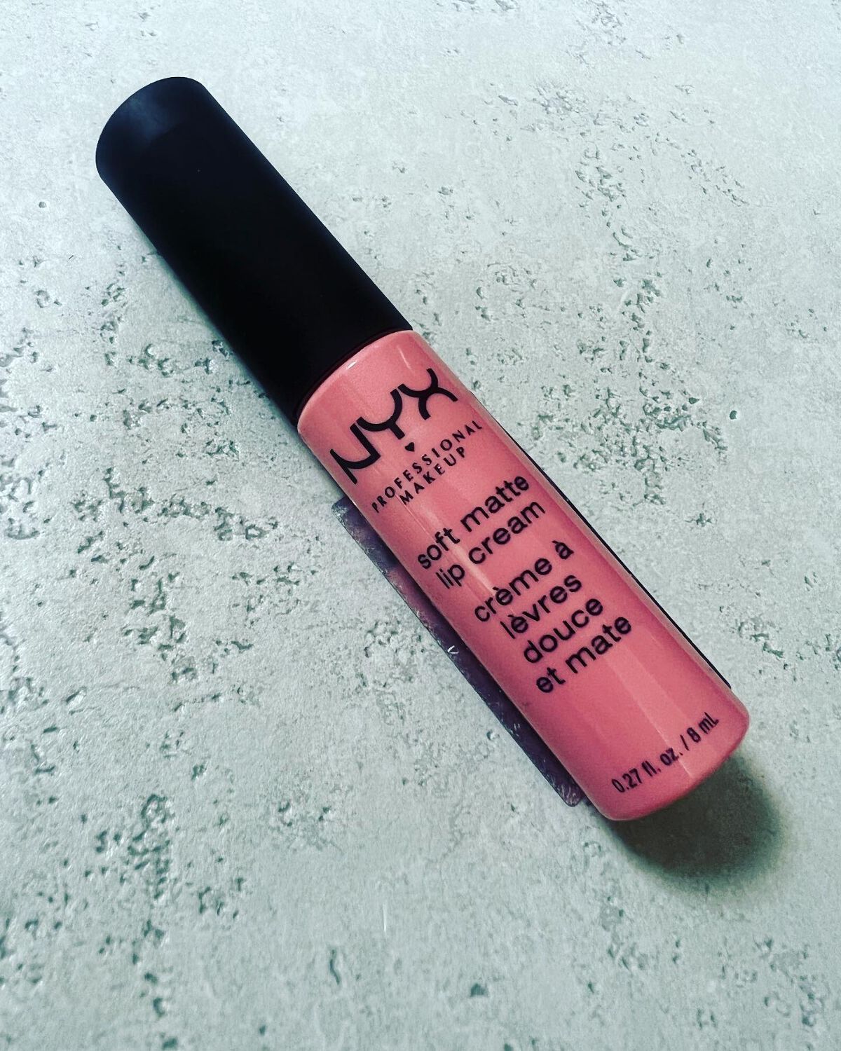 ayayan_yan on LIPS 「NYXエヌワイエックスソフトマットリップずっと気になっていたN..」(1枚目)