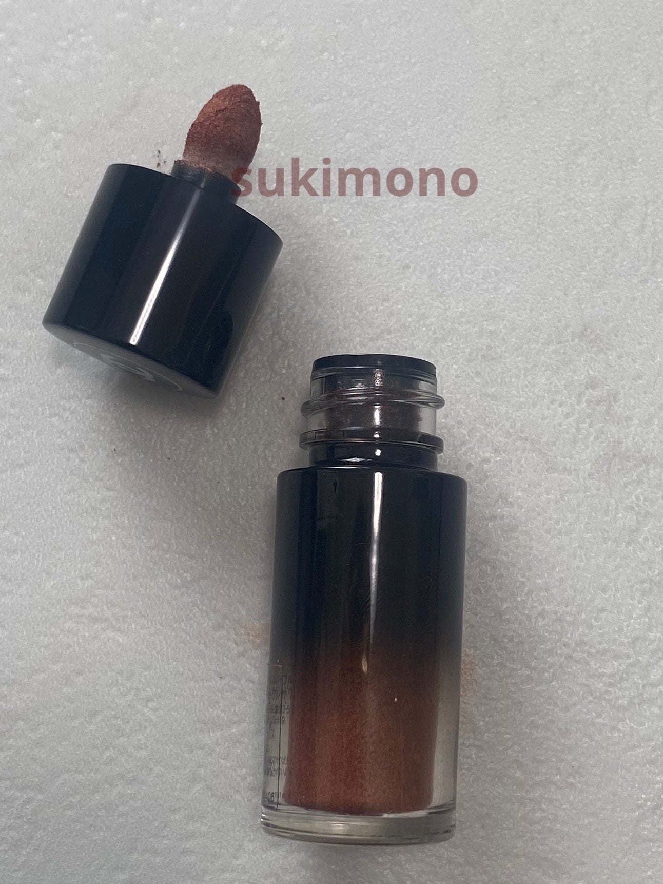 オンブル プルミエール リーブル/CHANEL/単色アイシャドウを使ったクチコミ(2枚目)