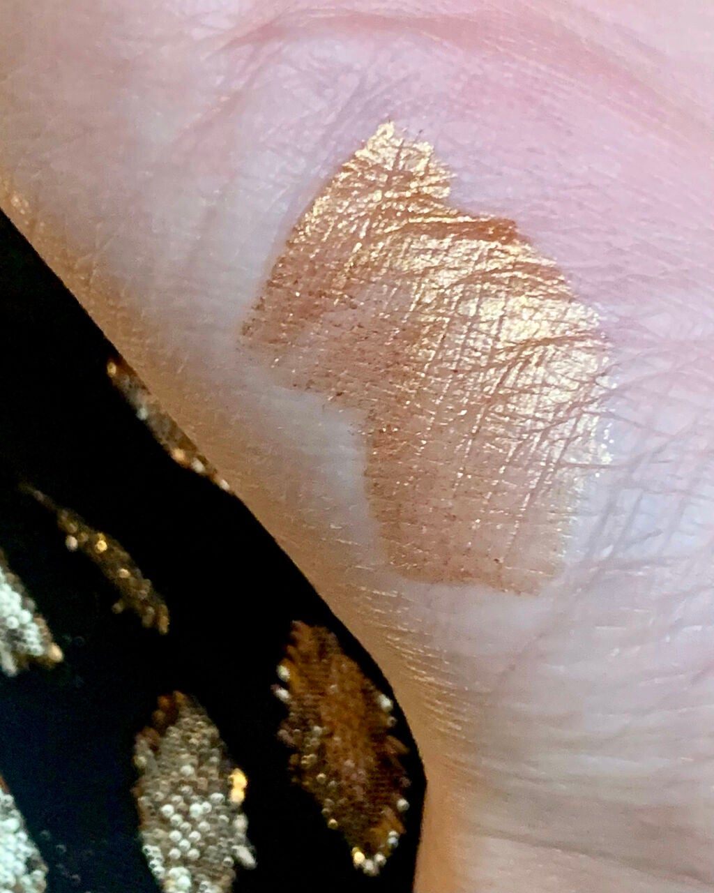 オンブル プルミエール ラック/CHANEL/リキッドアイシャドウを使ったクチコミ(4枚目)