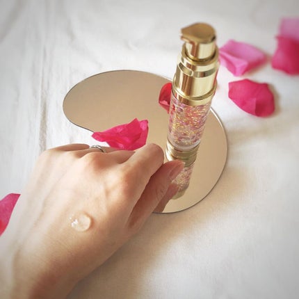 おかめちゃん* on LIPS 「#さくら目元美容液 🌸みて〜!!👓とっても綺麗な美容液🥺開けた..」(4枚目)