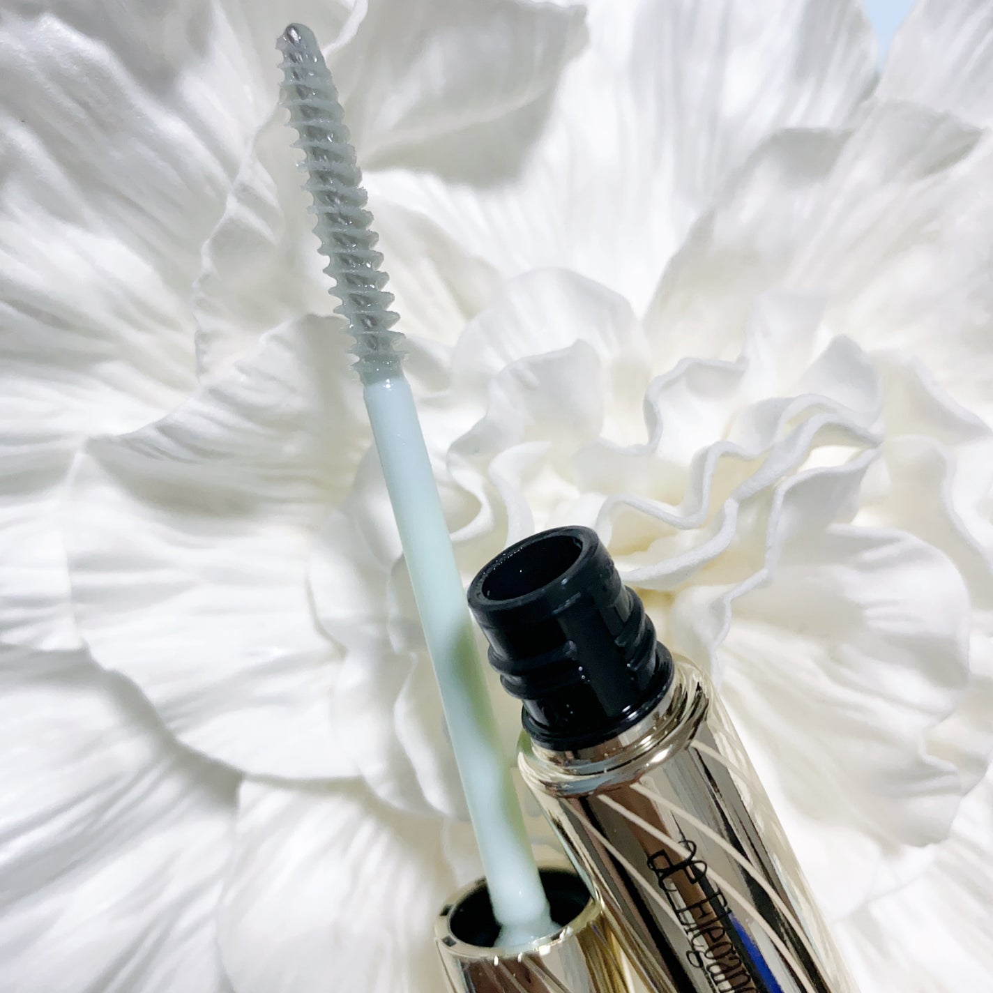 カールラッシュ フィクサー/Elégance/マスカラ下地を使ったクチコミ(4枚目)