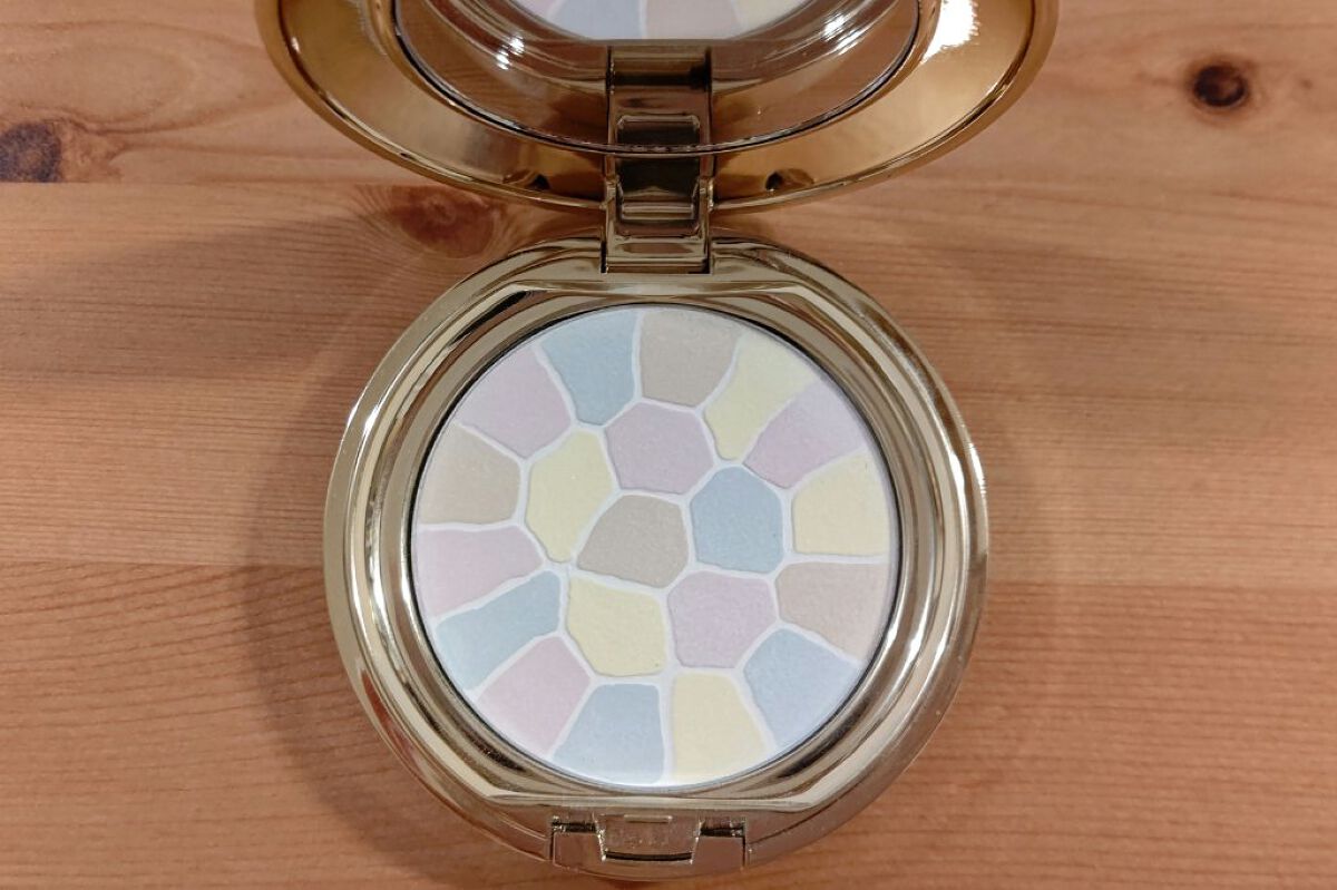 ラ プードル オートニュアンス/Elégance/プレストパウダーを使ったクチコミ（1枚目）