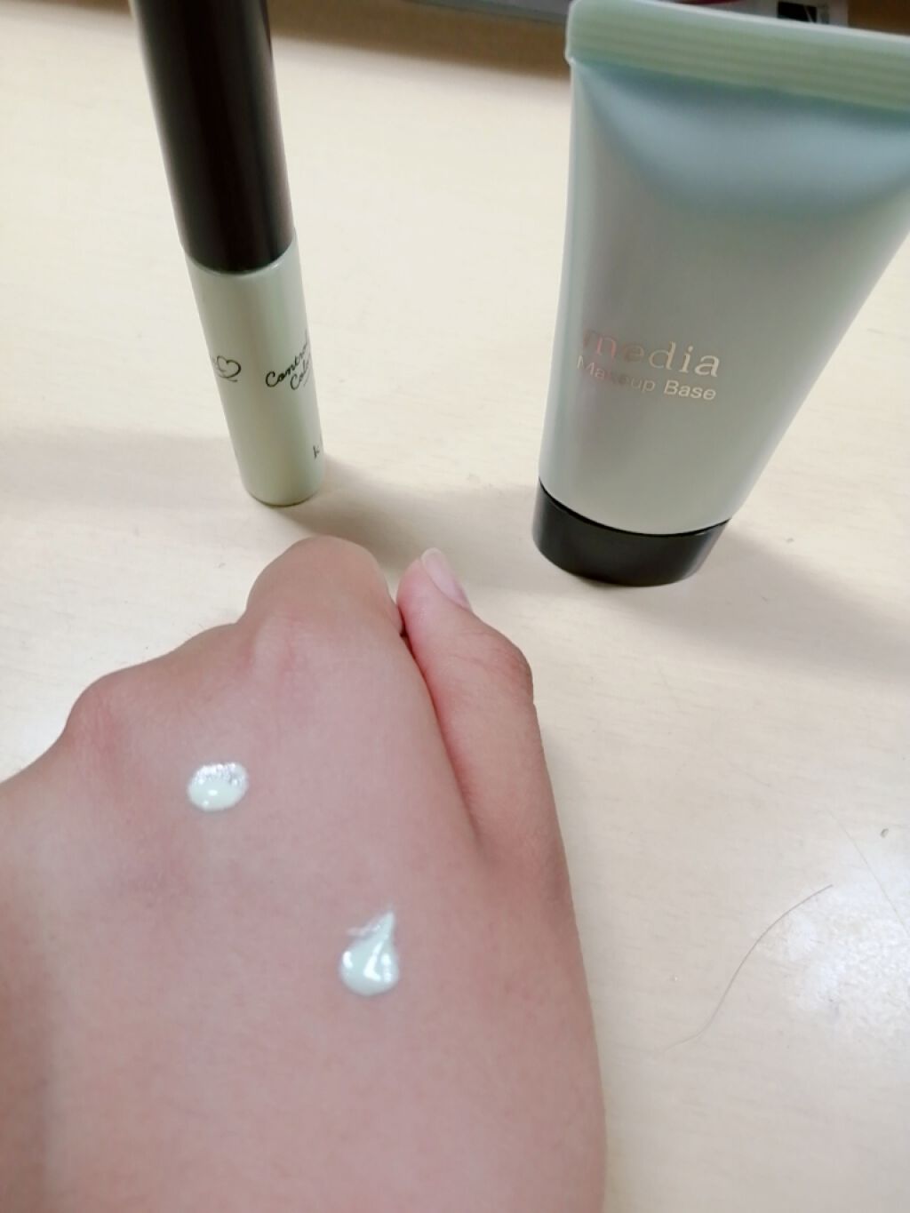 メイクアップベースS(グリーン)/media/化粧下地を使ったクチコミ(2枚目)