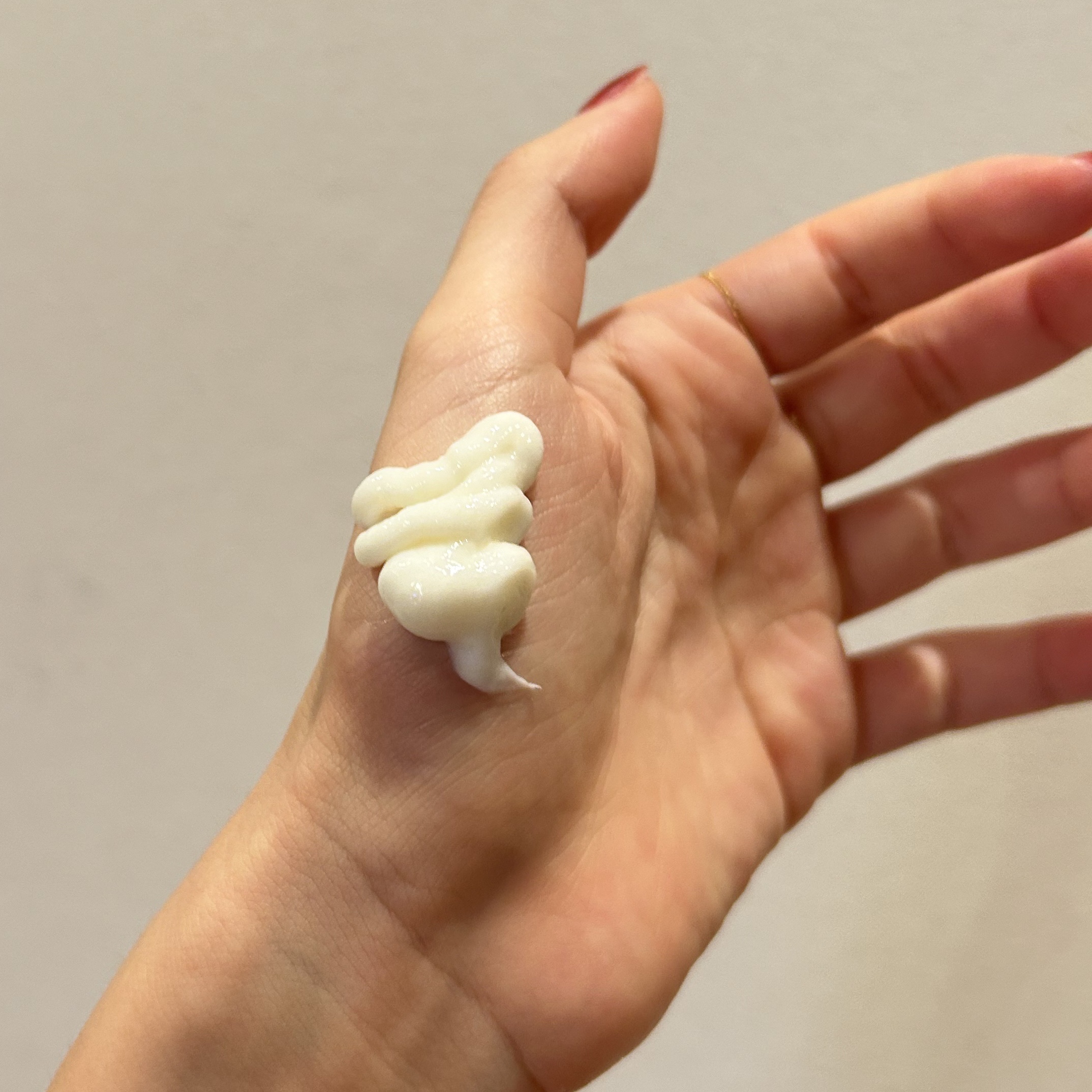 コラーゲンブースト スカルプパック/treecell/ヘアマスク・ヘアパックを使ったクチコミ（2枚目）