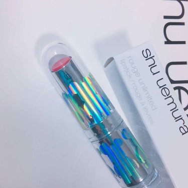 【shu uemura】リュージュ アンリミテッド アーバンローズ

こちらは本日発売、数量限定の商品です！✨

なんといっても、クマのパッケージがかわいい！🐻
今年のシュウウエムラのプリズムは本当にキ