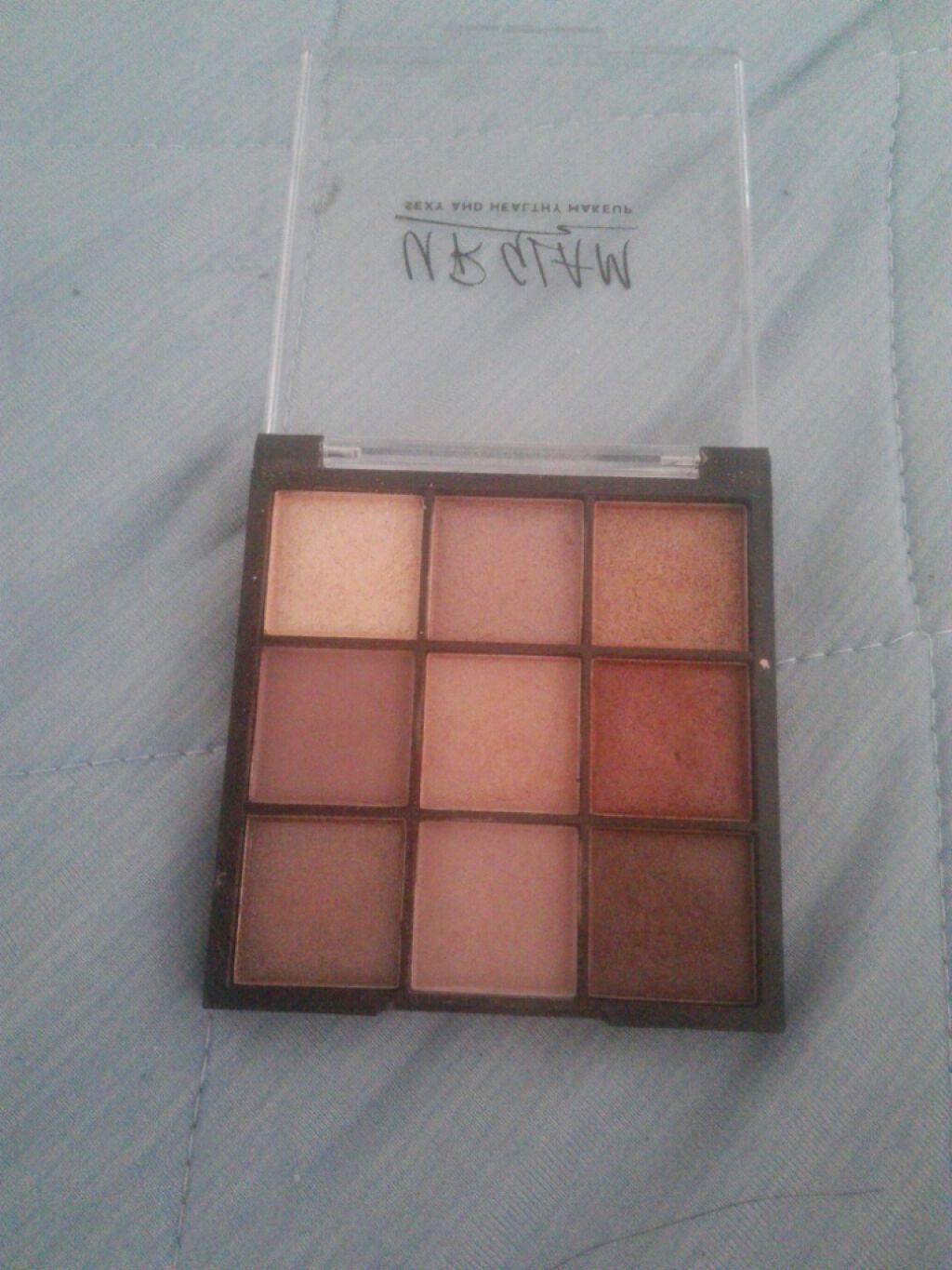 UR GLAM　BLOOMING EYE COLOR PALETTE/U R GLAM/アイシャドウパレットを使ったクチコミ（2枚目）