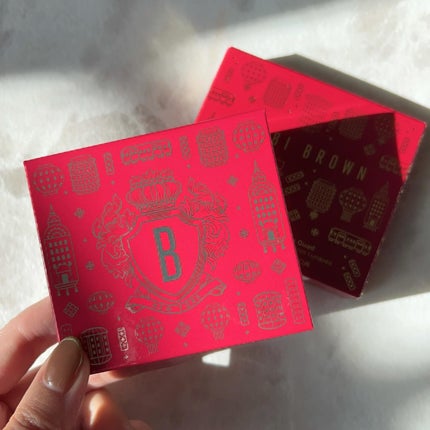 ルナ ライツ アイシャドウ クォード【LUNAR NEW YEAR COLLECTION】/BOBBI BROWN/アイシャドウパレットを使ったクチコミ(2枚目)
