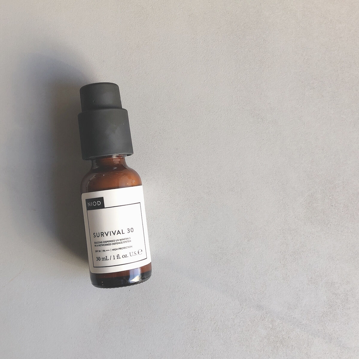 フォトグラフィーフルイッド、カラーレス、オパシティ12％（30ml）/NIOD/化粧下地を使ったクチコミ（3枚目）