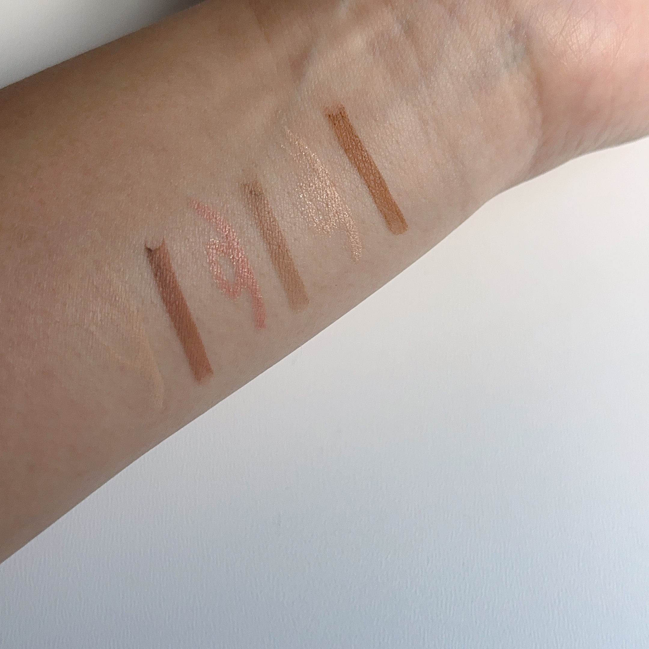 カラーグラム オールインワン涙袋メーカー/Colorgram/ペンシルアイライナーを使ったクチコミ（3枚目）