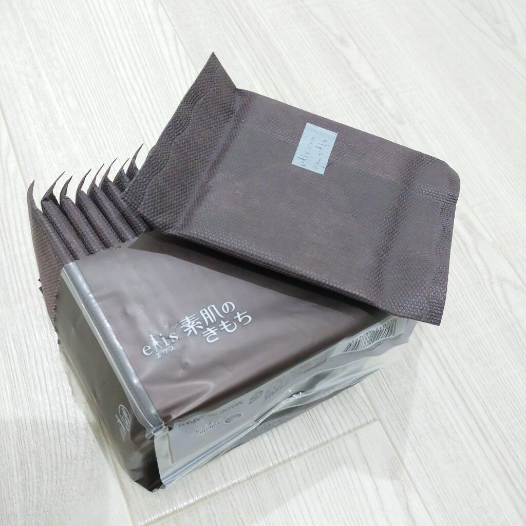 素肌のきもち超スリムシンプルデザイン/エリス/ナプキンを使ったクチコミ（1枚目）