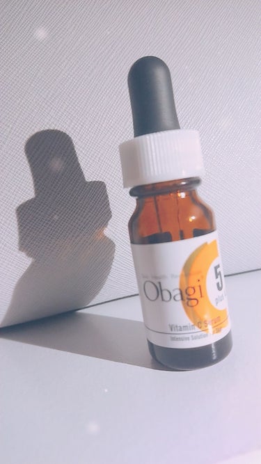 ..♔..Obagi C5セラム［美容液］..♔..

ロート製薬の、シミ・くすみ・毛穴の黒ずみ・毛穴の開き・キメの乱れ・ニキビ肌etc…
全ての肌悩みに塗って効くオイルフリー美容液‼

《ビタミンC・