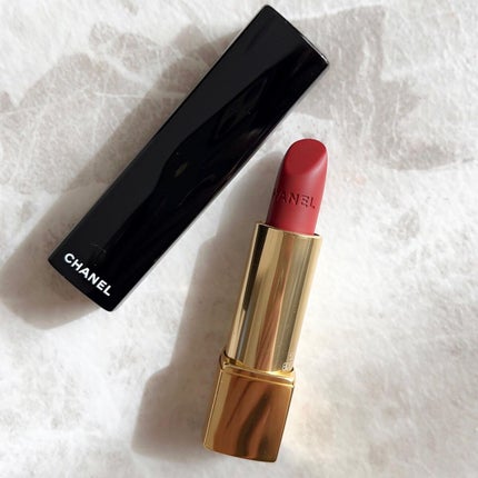 ルージュ アリュール ヴェルヴェット/CHANEL/口紅を使ったクチコミ(2枚目)