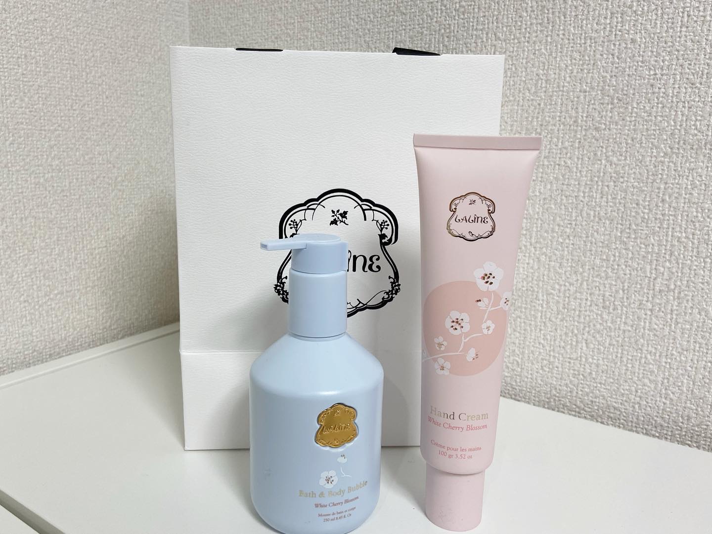 バス＆ボディバブル ホワイトチェリーブロッサム/Laline/ボディソープを使ったクチコミ（3枚目）