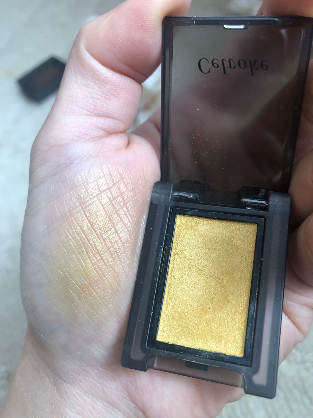 セルヴォーク ヴォランタリー アイズ/Celvoke/単色アイシャドウを使ったクチコミ(3枚目)