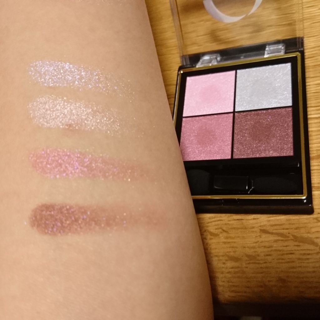 リアルクローズシャドウ/excel/アイシャドウパレットを使ったクチコミ(2枚目)