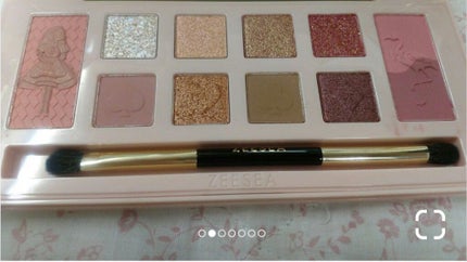 アリスドリームランドシリーズ 12色アイシャドウパレット(ZEESEA×大英博物館)/ZEESEA/アイシャドウパレットを使ったクチコミ(1枚目)