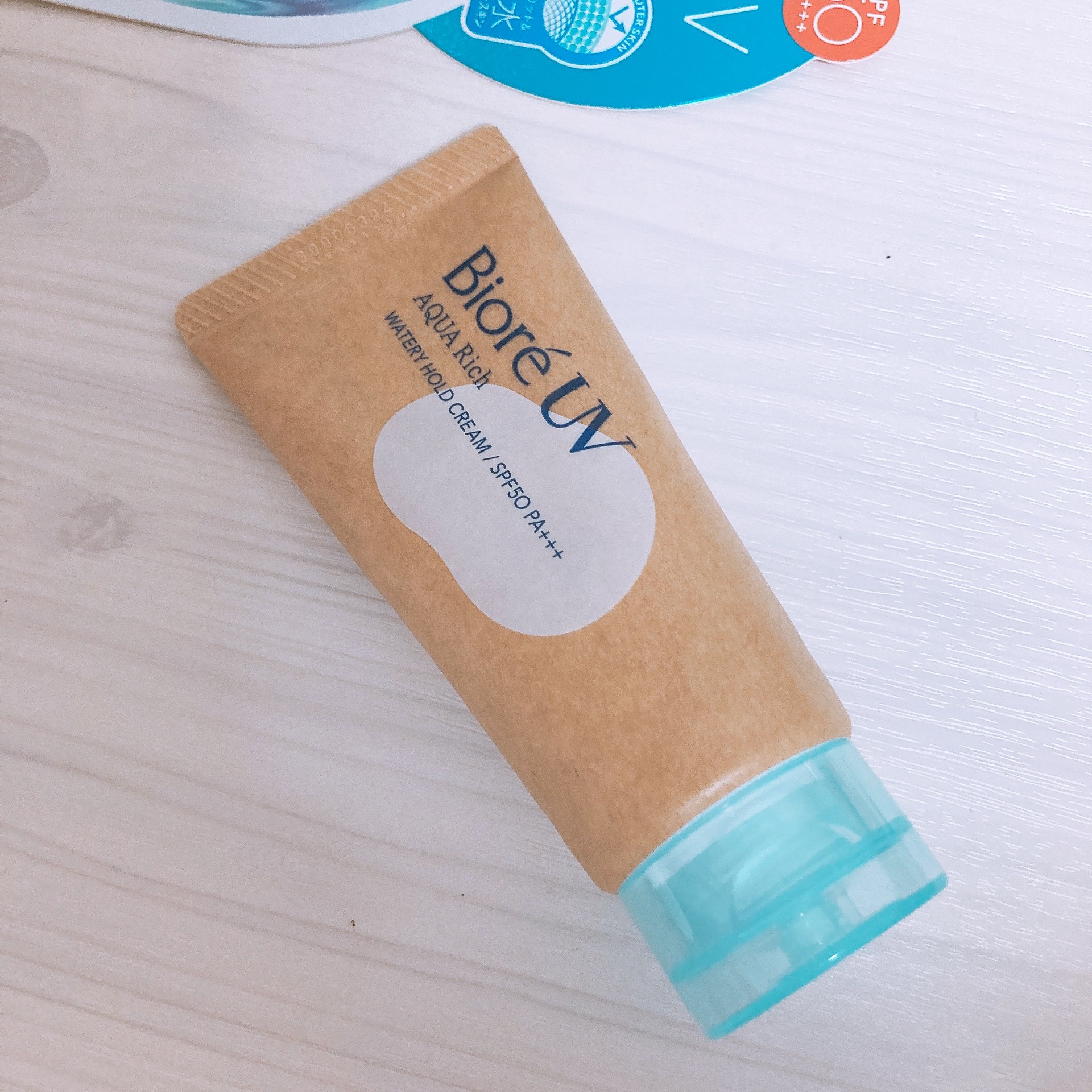 ビオレUV アクアリッチ ウォータリーホールドクリーム（水肌記憶UV）/ビオレ/日焼け止めクリームを使ったクチコミ（3枚目）