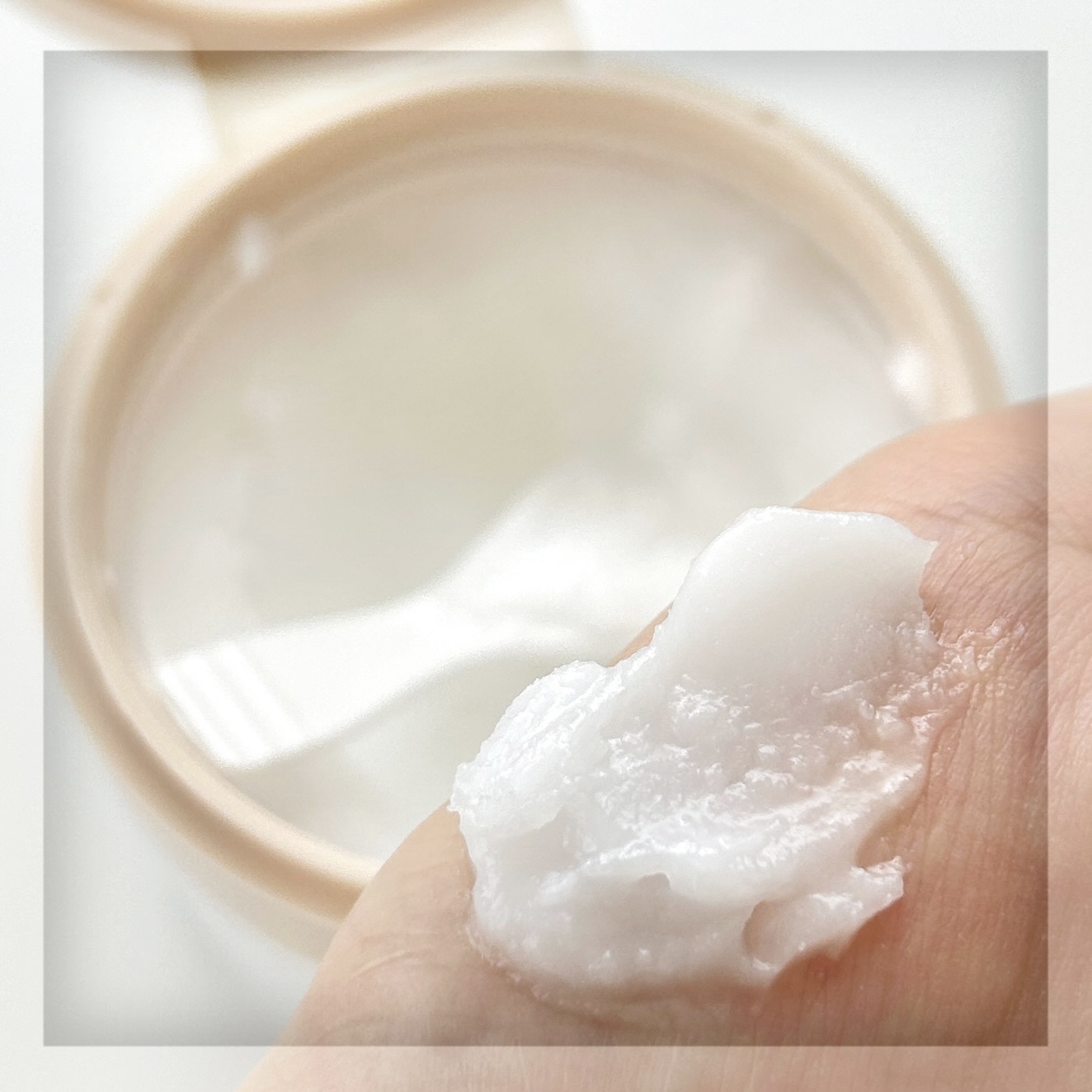 バイオームバリアコラーゲンファーミングクレンジングバーム/UIQ/クレンジングバームを使ったクチコミ（3枚目）