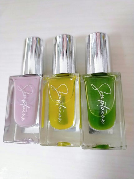 Somptueux(ソンプチュー) ネイルポリッシュ/DAISO/マニキュアを使ったクチコミ(4枚目)