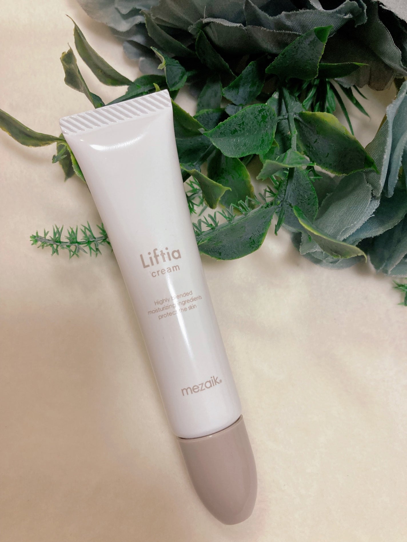 リフティアクリーム(目元用クリーム )/メザイク/アイケア・アイクリームを使ったクチコミ(1枚目)