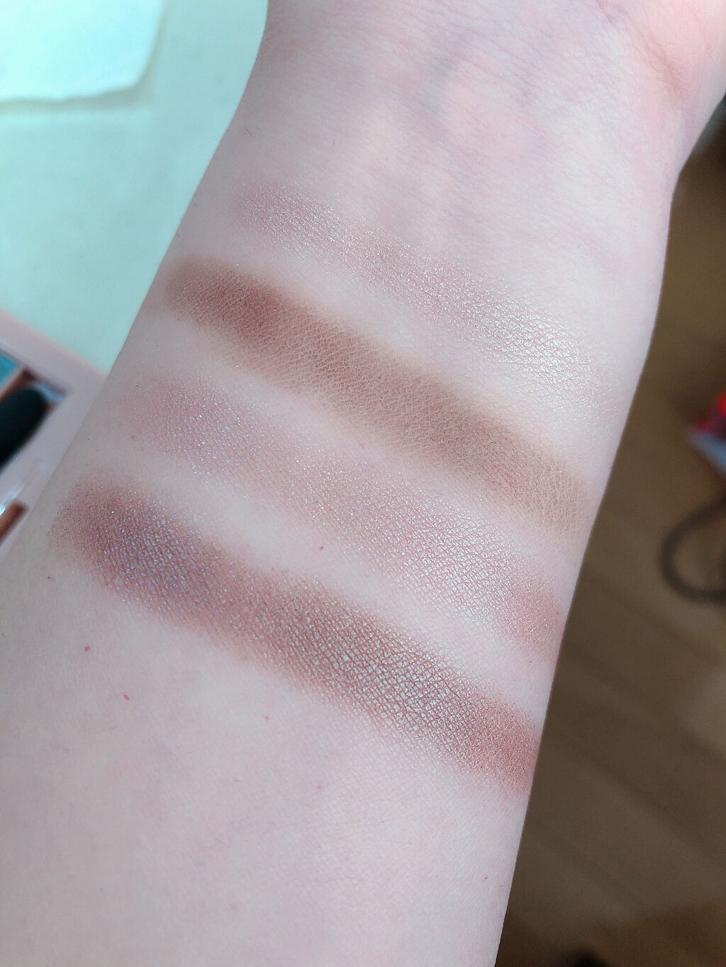 イロアソビ 4色アイパレット/iroasobi/アイシャドウパレットを使ったクチコミ（2枚目）