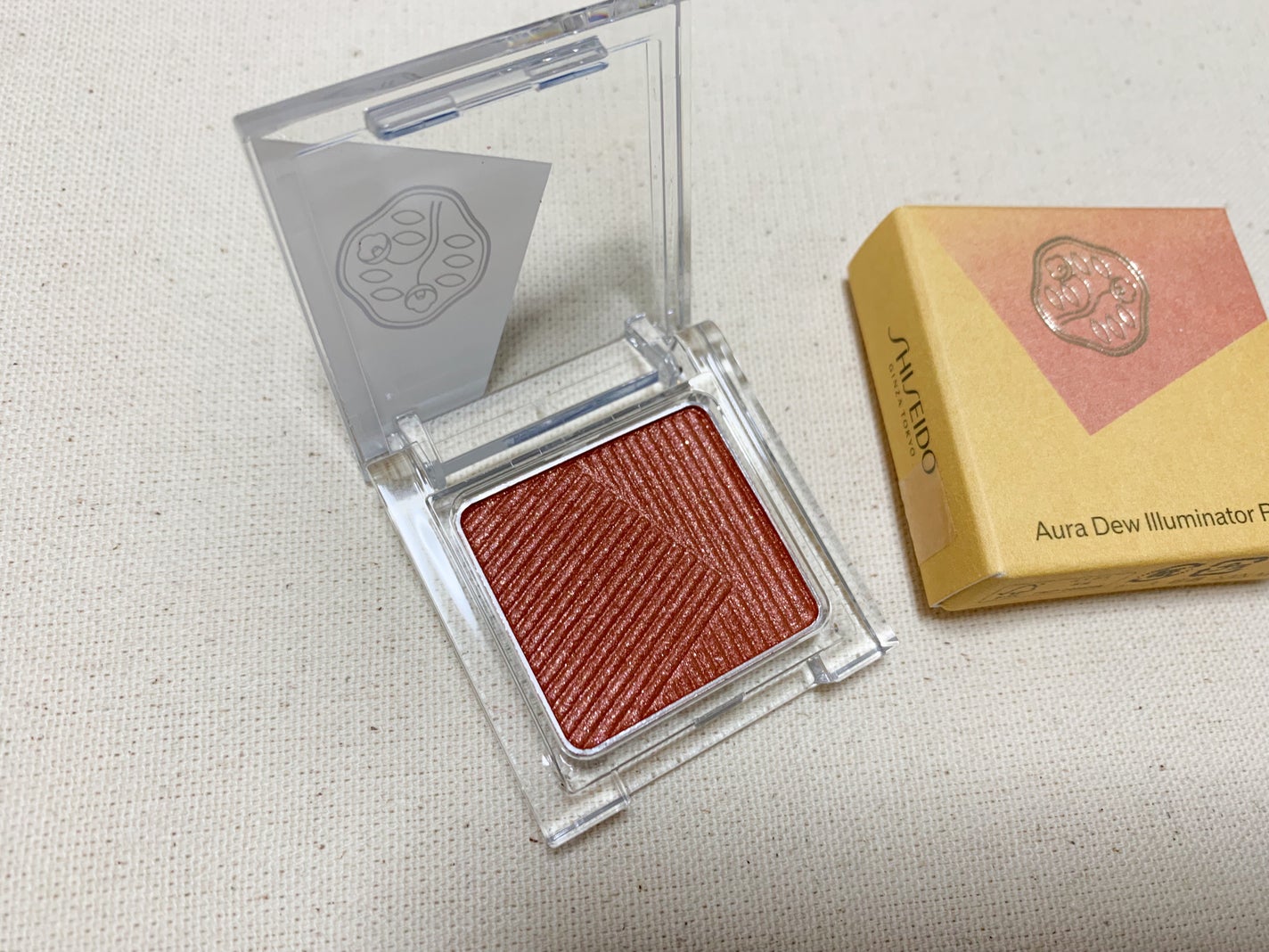 オーラデュウ プリズム イルミネーター ピコ/SHISEIDOザ・メーキャップ/単色アイシャドウを使ったクチコミ(5枚目)