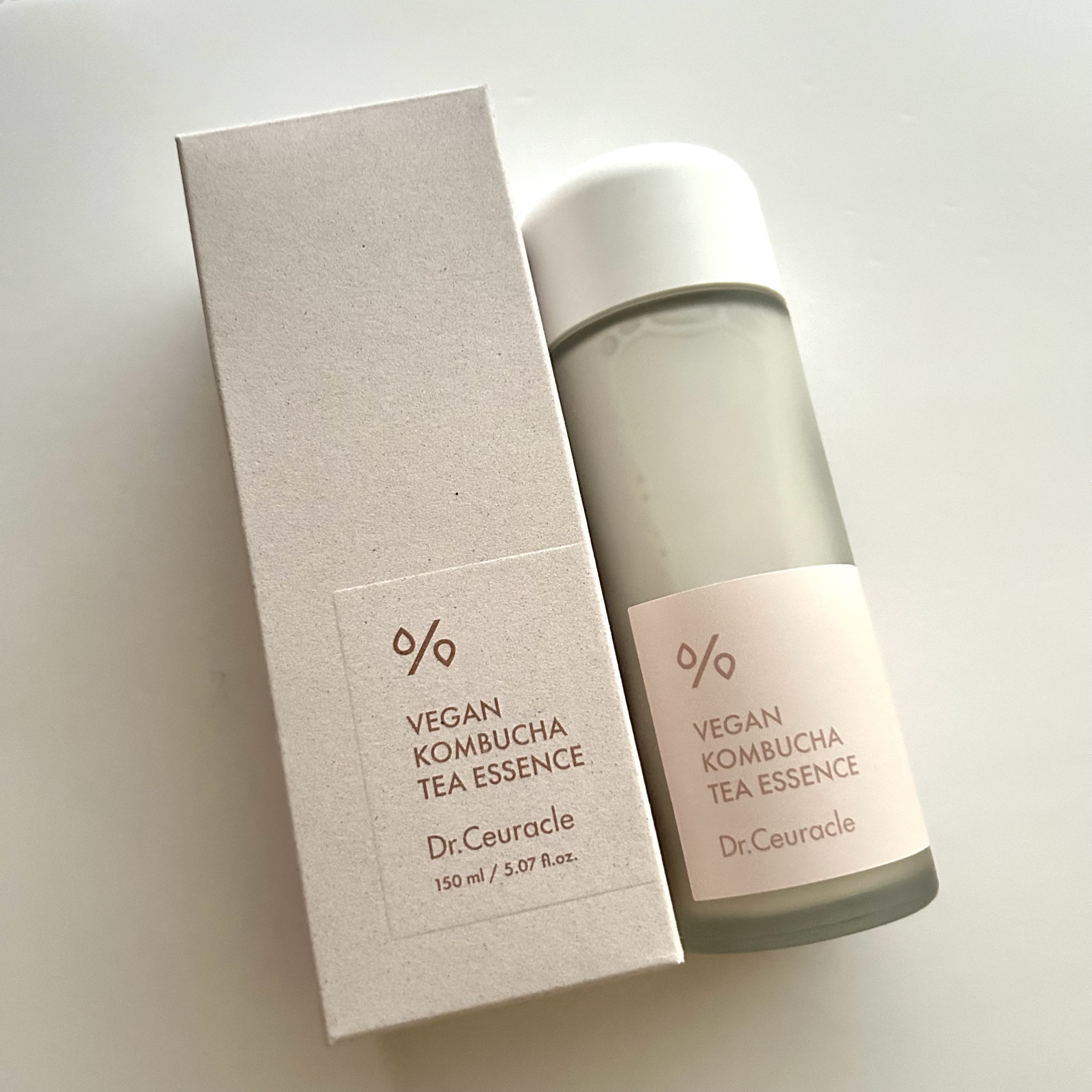 ヴィーガンコンブチャ ティー エッセンス/Dr.Ceuracle/オールインワン化粧品を使ったクチコミ（1枚目）