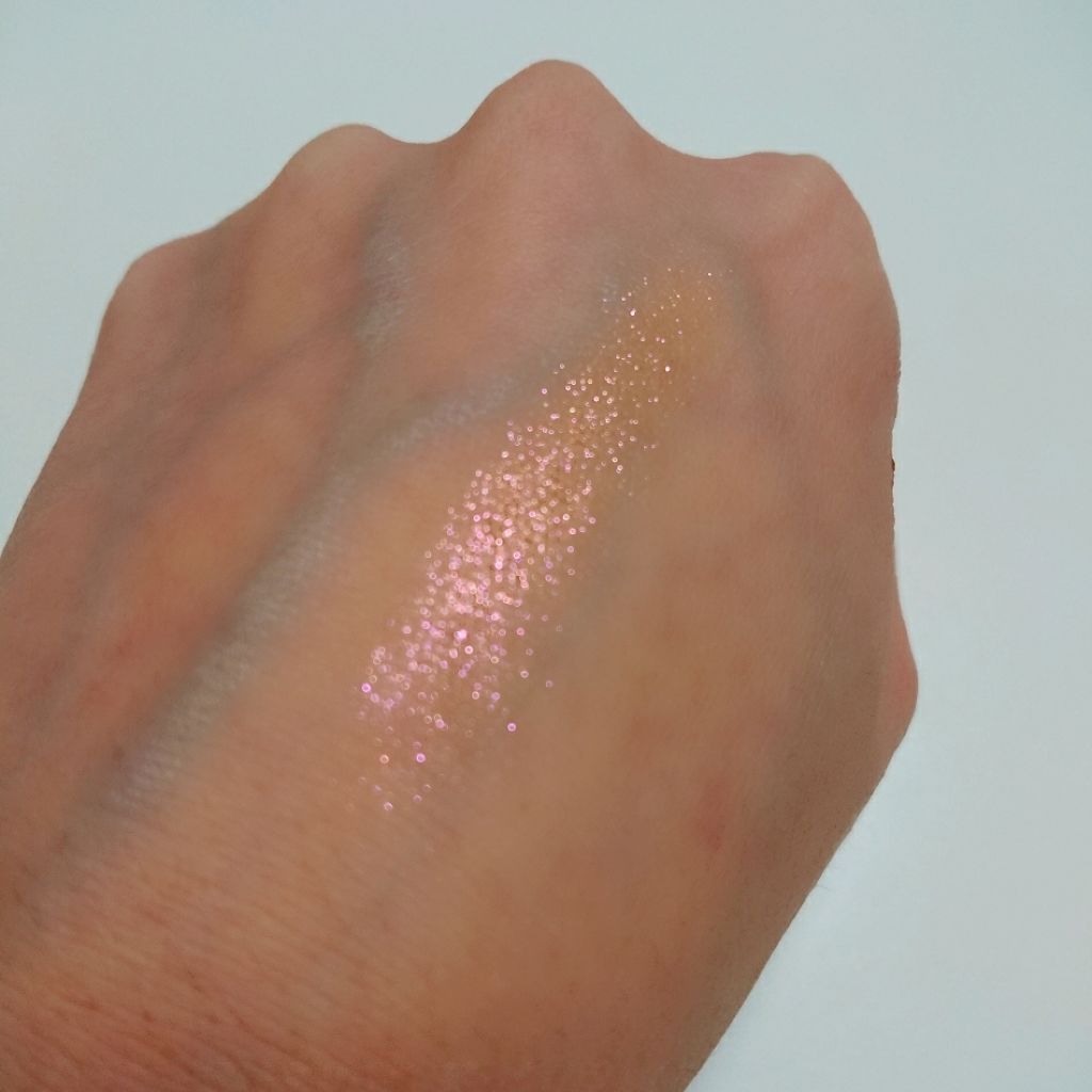 クチュールシャドウ/A’pieu/単色アイシャドウを使ったクチコミ（2枚目）