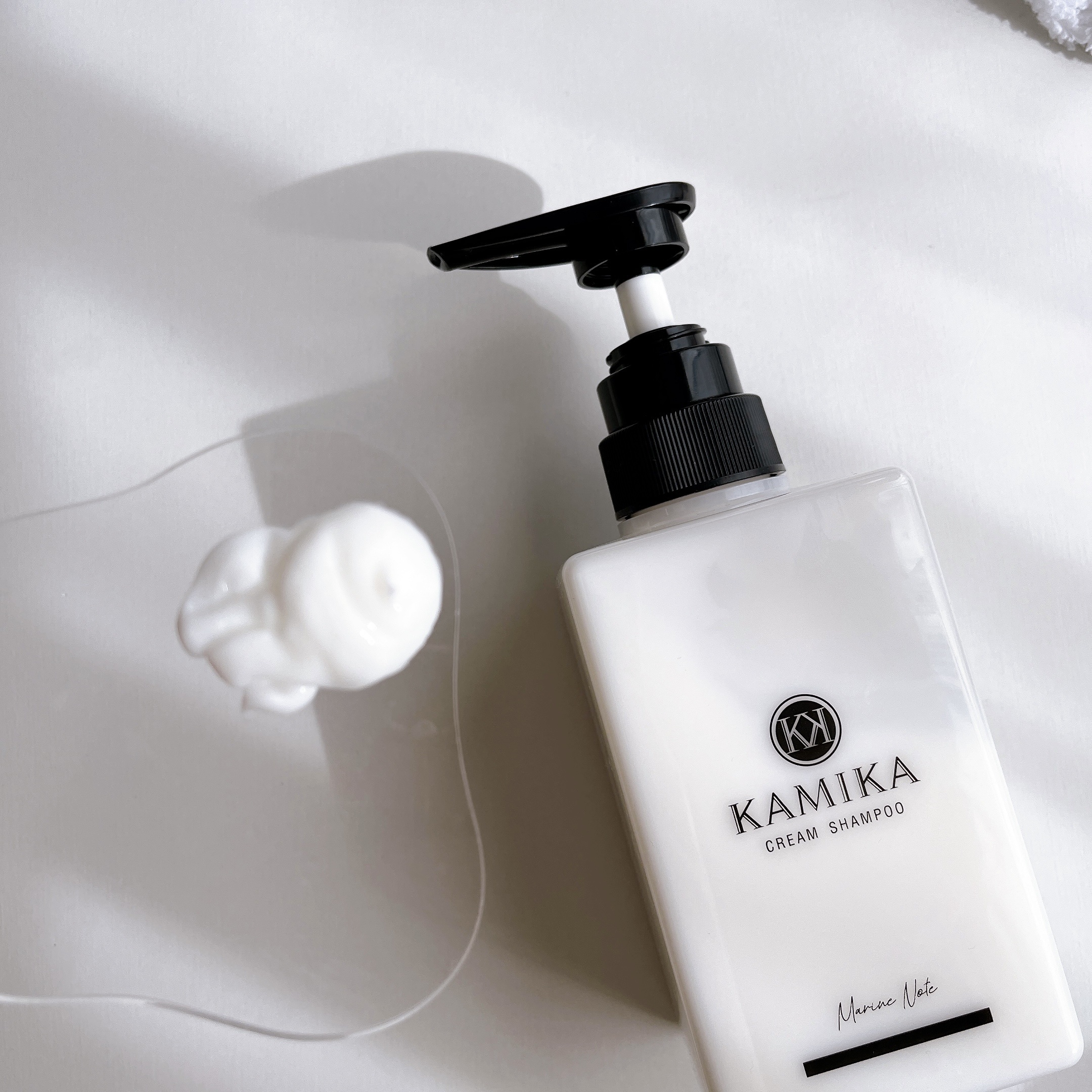 黒髪クリームシャンプー/KAMIKA/シャンプー・コンディショナーを使ったクチコミ（2枚目）