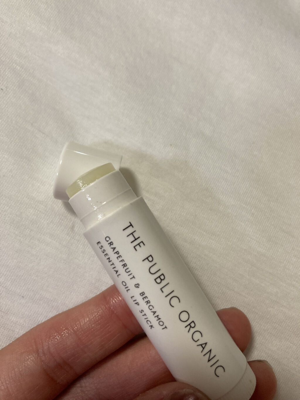 オーガニック認証 精油リップスティック スーパーポジティブ ライズ/THE PUBLIC ORGANIC/リップクリームを使ったクチコミ（2枚目）