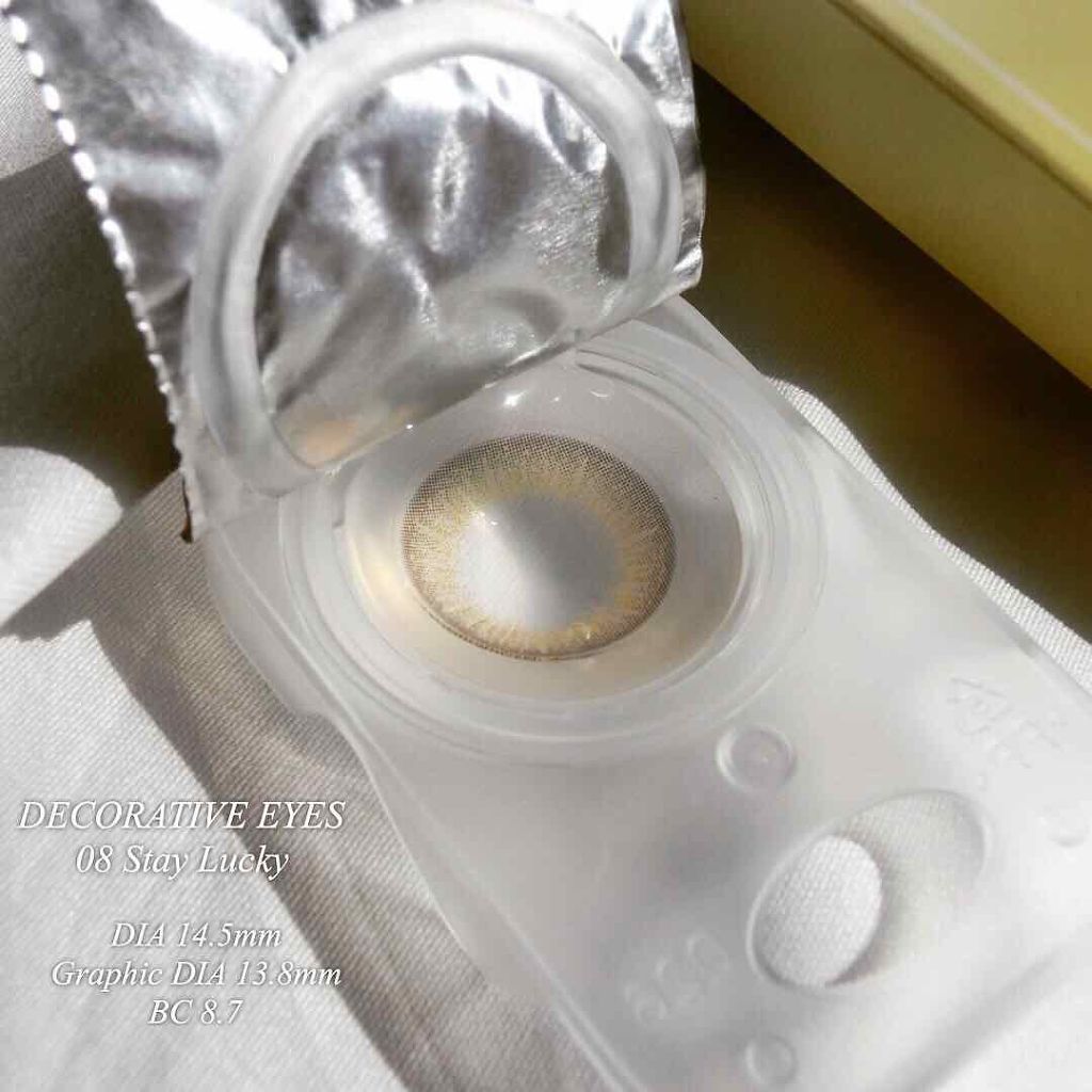 デコラティブアイズ UVモイスト/Decorative Eyes/カラーコンタクトレンズを使ったクチコミ(2枚目)