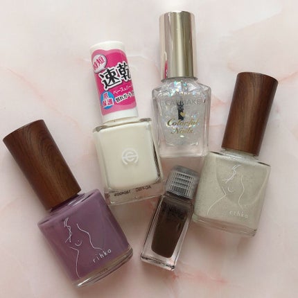 カラフルネイルズ/キャンメイク/マニキュアを使ったクチコミ(4枚目)