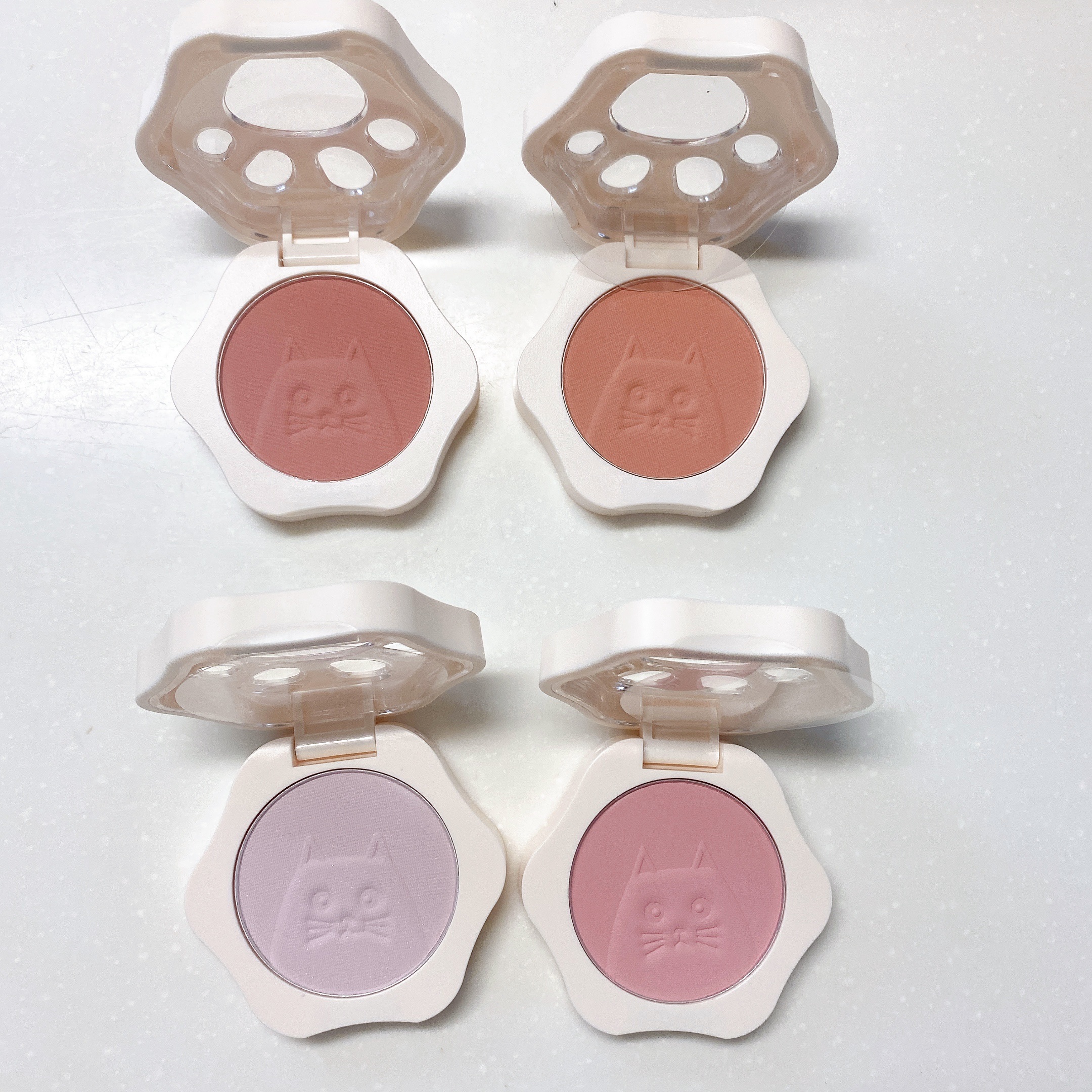 ラブリー肉球チーク/CHIOTURE/パウダーチークを使ったクチコミ（2枚目）