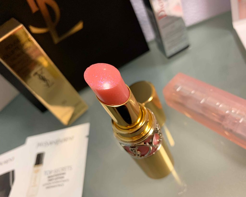 ルージュ ヴォリュプテ シャイン/YVES SAINT LAURENT BEAUTE/口紅を使ったクチコミ(2枚目)