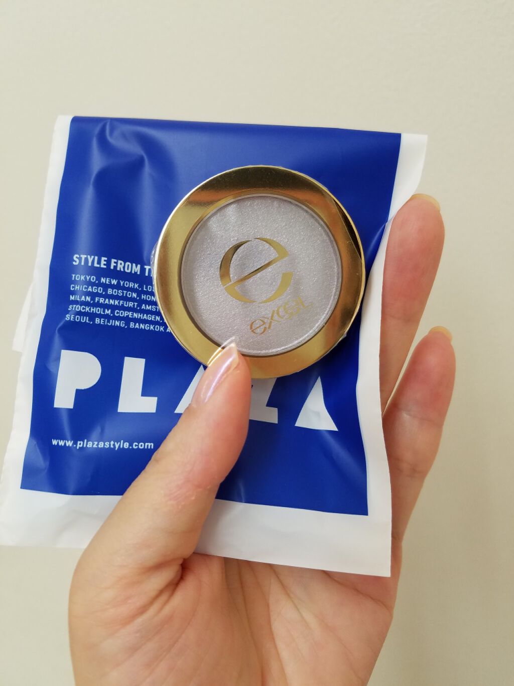 シャイニーシャドウ N/excel/単色アイシャドウを使ったクチコミ(1枚目)