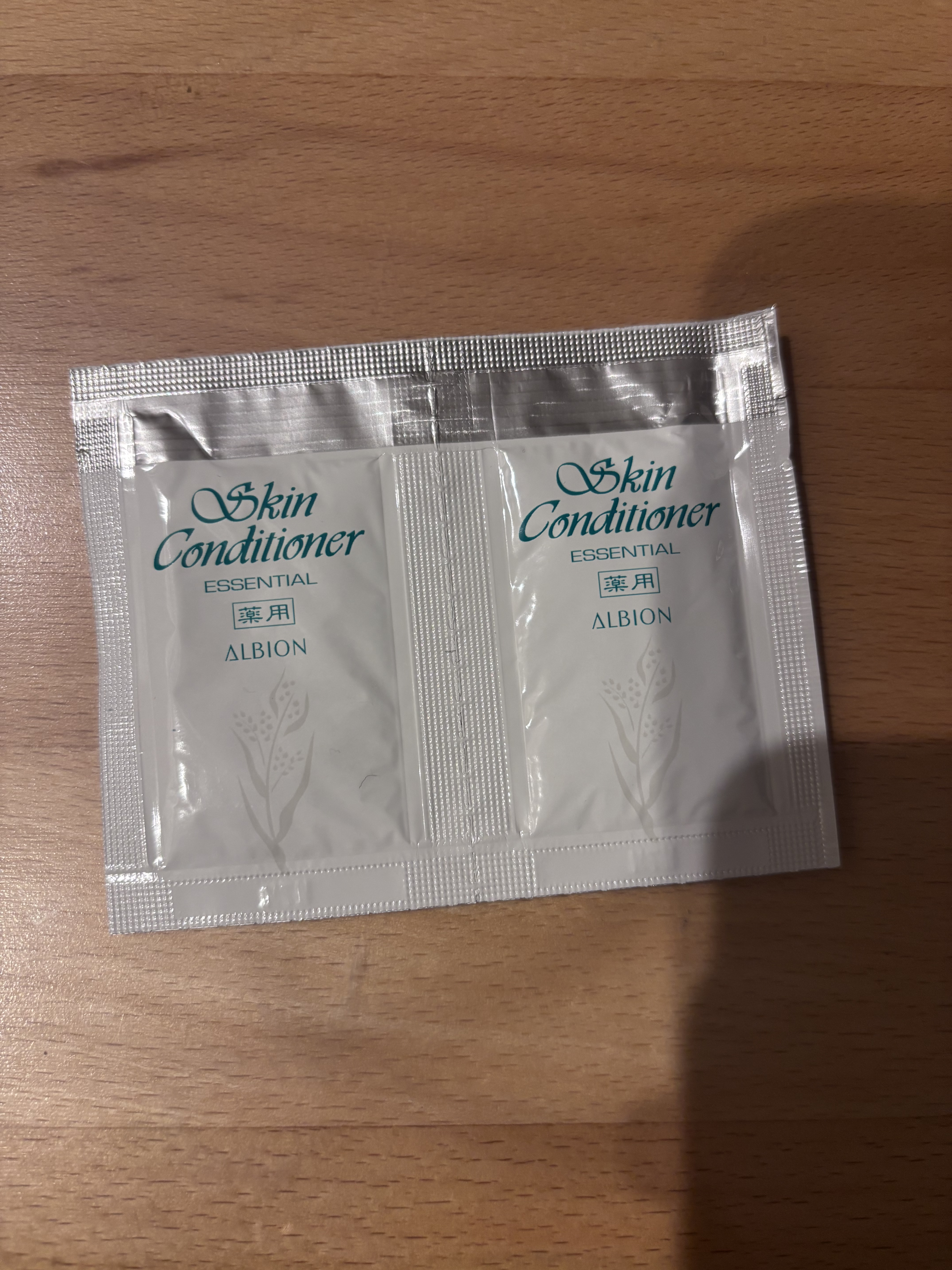  薬用スキンコンディショナーエッセンシャル N/ALBION/化粧水を使ったクチコミ（1枚目）