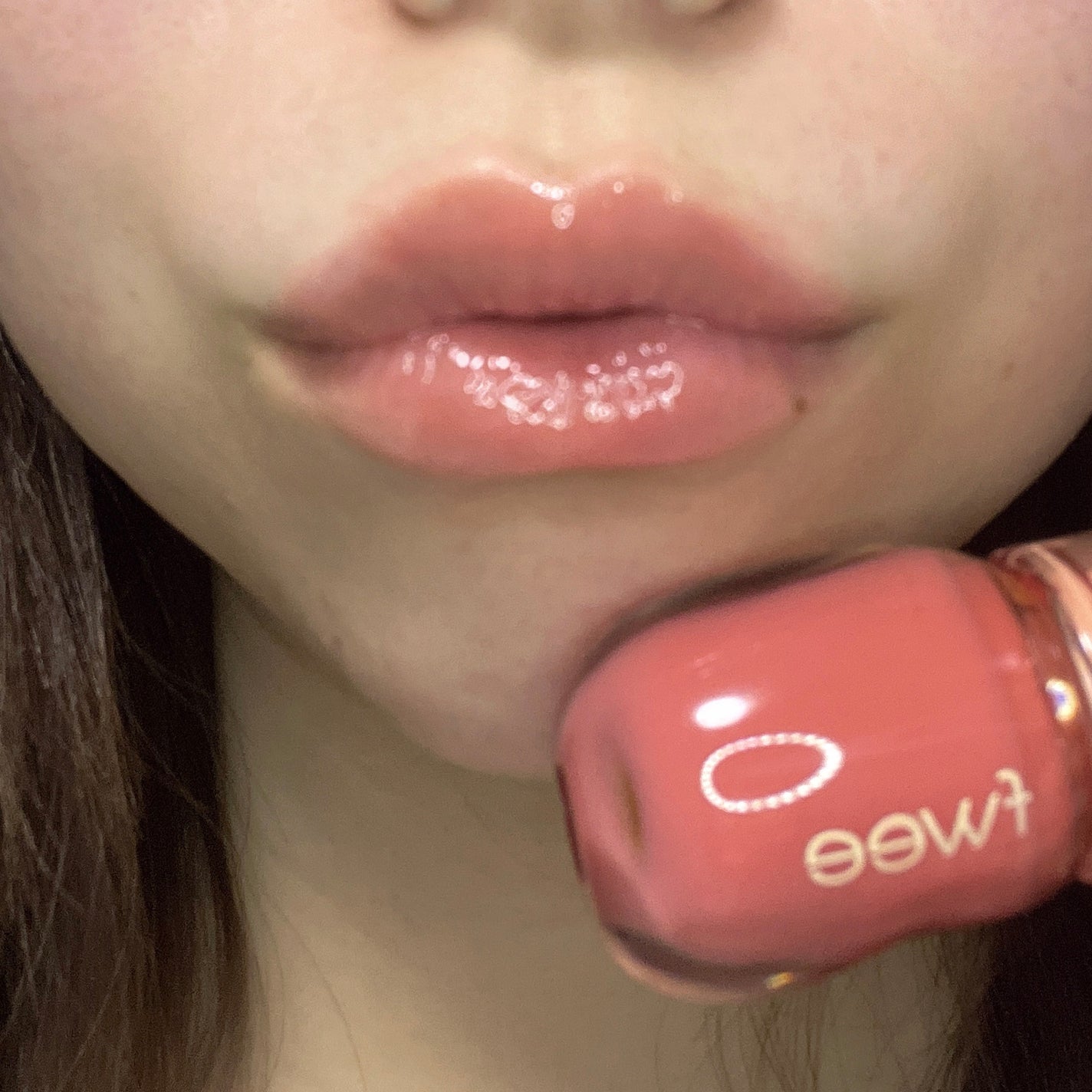 フィー 3Dボリューミンググロス/fwee/リップグロスを使ったクチコミ(3枚目)