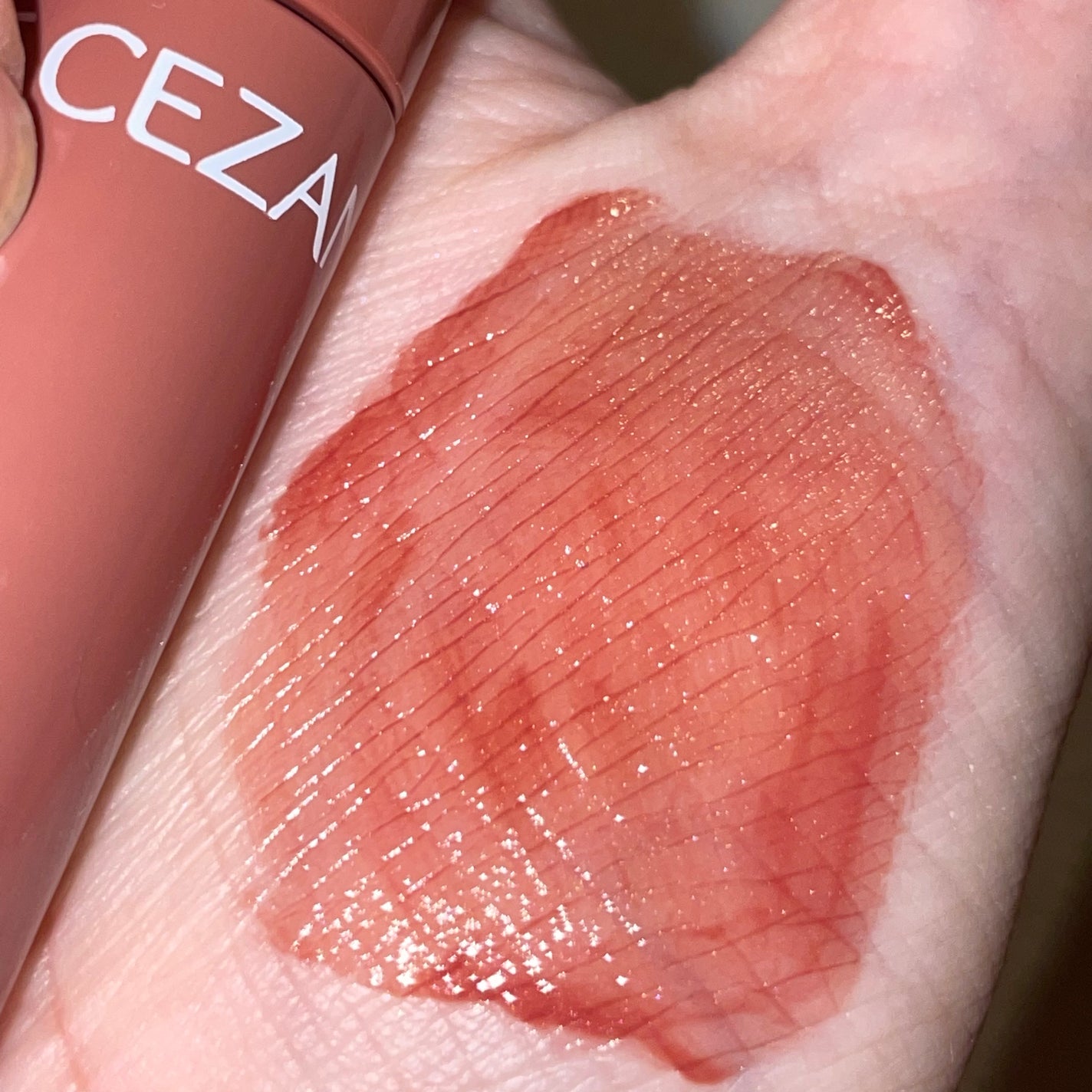 aina☺︎フォロバ on LIPS 「【めちゃくちゃお気に入りの万能リップ♡】CEZANNEのウォー..」(3枚目)