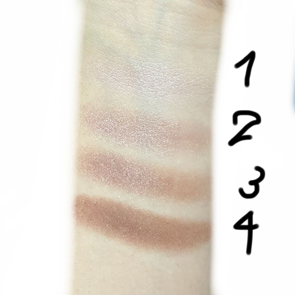 シルキースフレアイズ/キャンメイク/アイシャドウパレットを使ったクチコミ（2枚目）