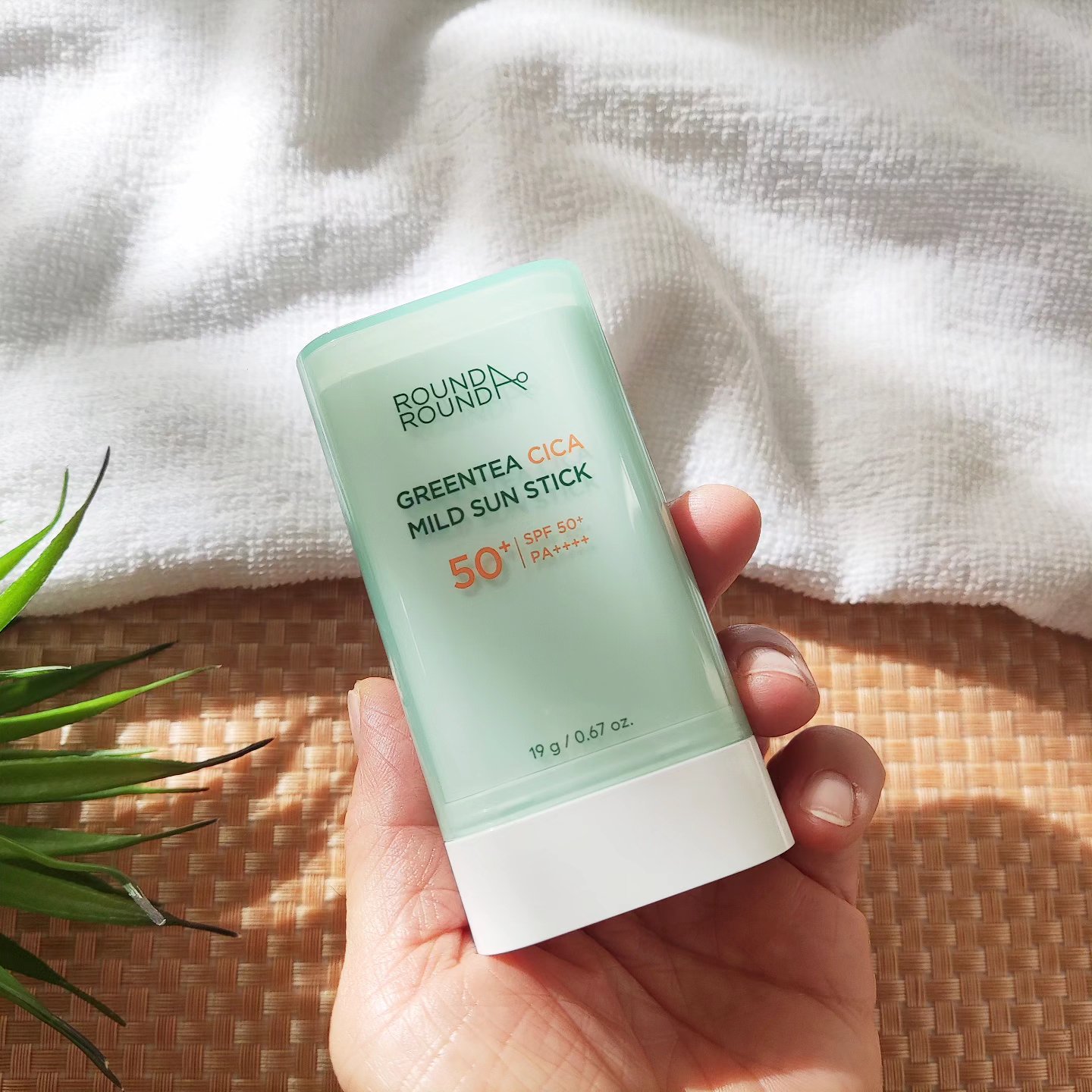 グリーンティー CICA マイルド サンスティック/ラウンドアラウンド/日焼け止めスティックを使ったクチコミ（2枚目）