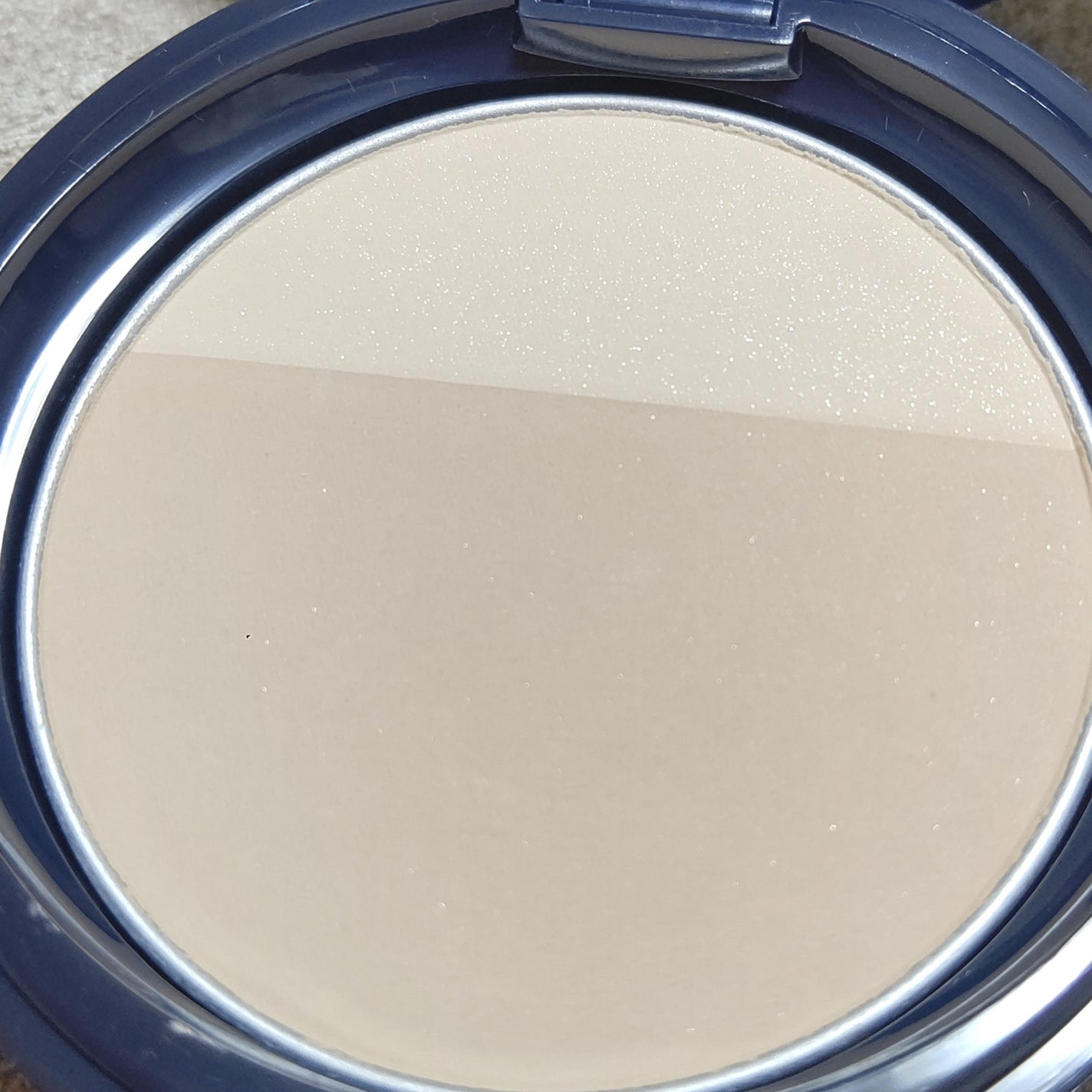 光仕上げパウダーUV/グレイシィ/プレストパウダーを使ったクチコミ(3枚目)