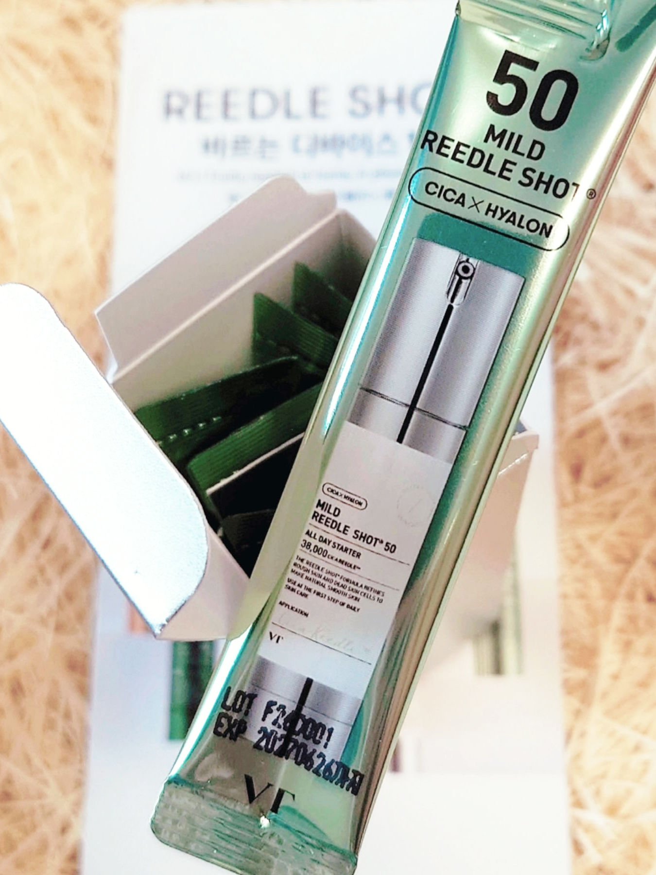 マイルドリードルショット50 ハローキティ限定パッケージ/VT/美容液を使ったクチコミ（1枚目）