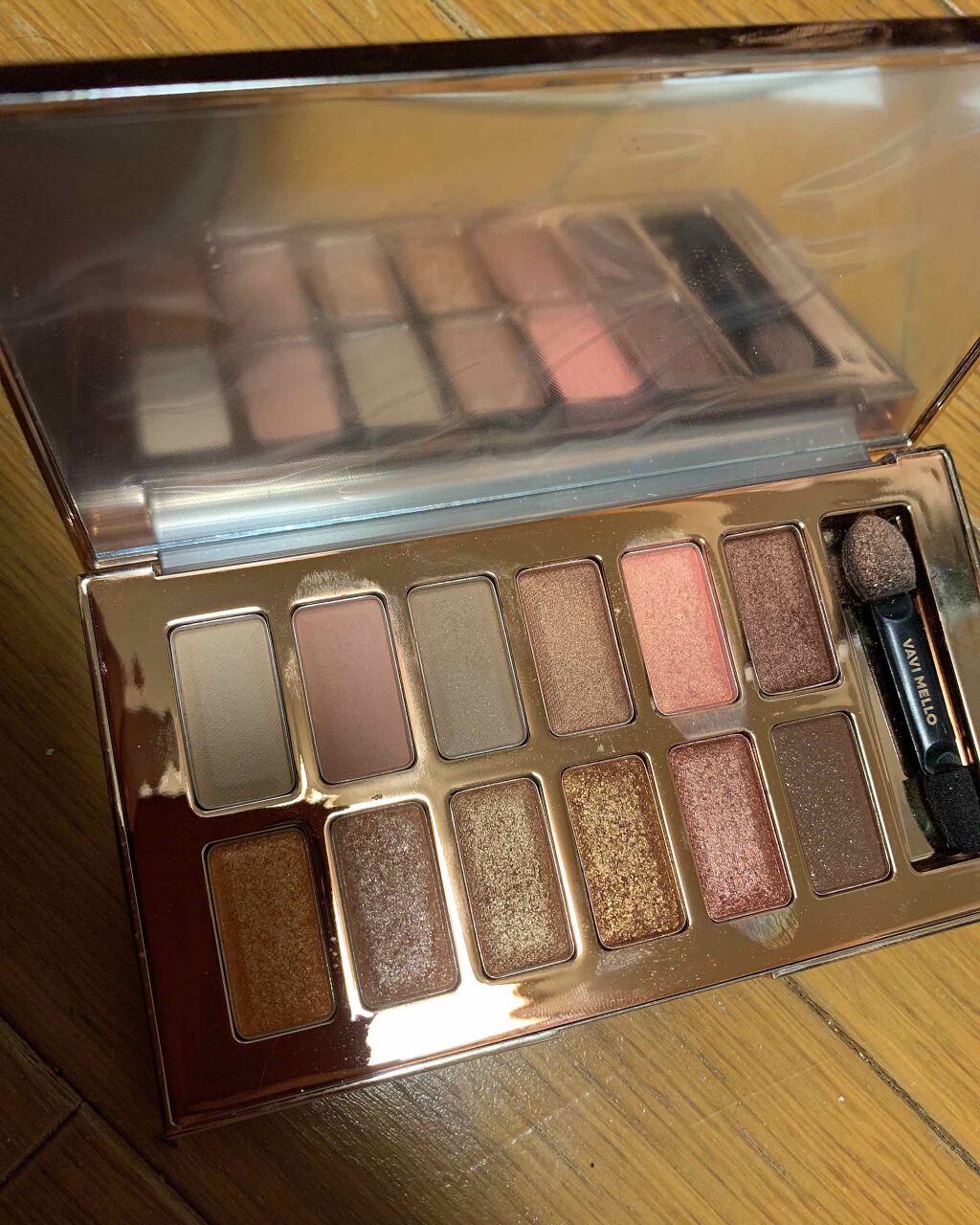 バレンタインボックス/VAVI MELLO/アイシャドウパレットを使ったクチコミ（2枚目）