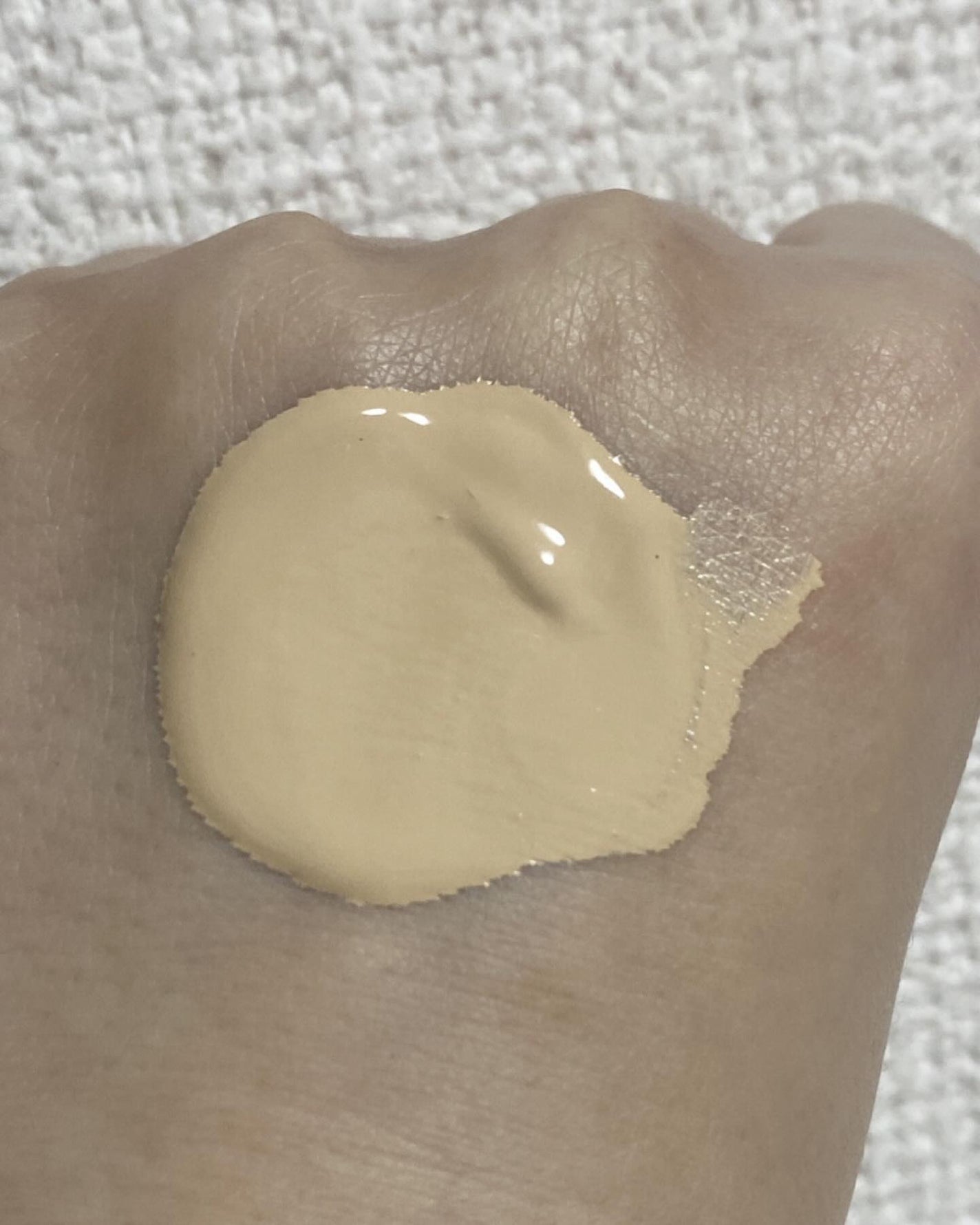 ベアプロ 24HR リキッド ファンデーション/bareMinerals/リキッドファンデーションを使ったクチコミ(3枚目)