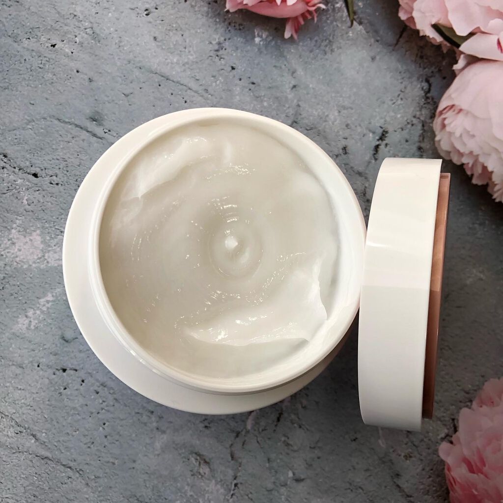 くせ・うねり集中ケアマスク/エッセンシャル flat/ヘアマスク・ヘアパックを使ったクチコミ（3枚目）