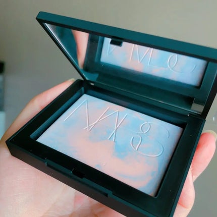 ライトリフレクティング プリズマティックパウダー/NARS/プレストパウダーを使ったクチコミ(3枚目)