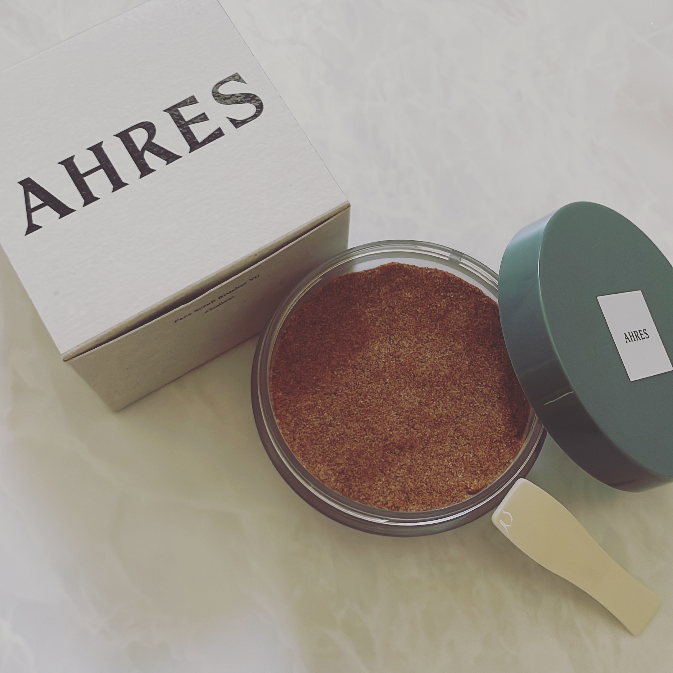 フェイススクラブ ブラッシャー VG/アーレス/スクラブ・ゴマージュを使ったクチコミ（3枚目）