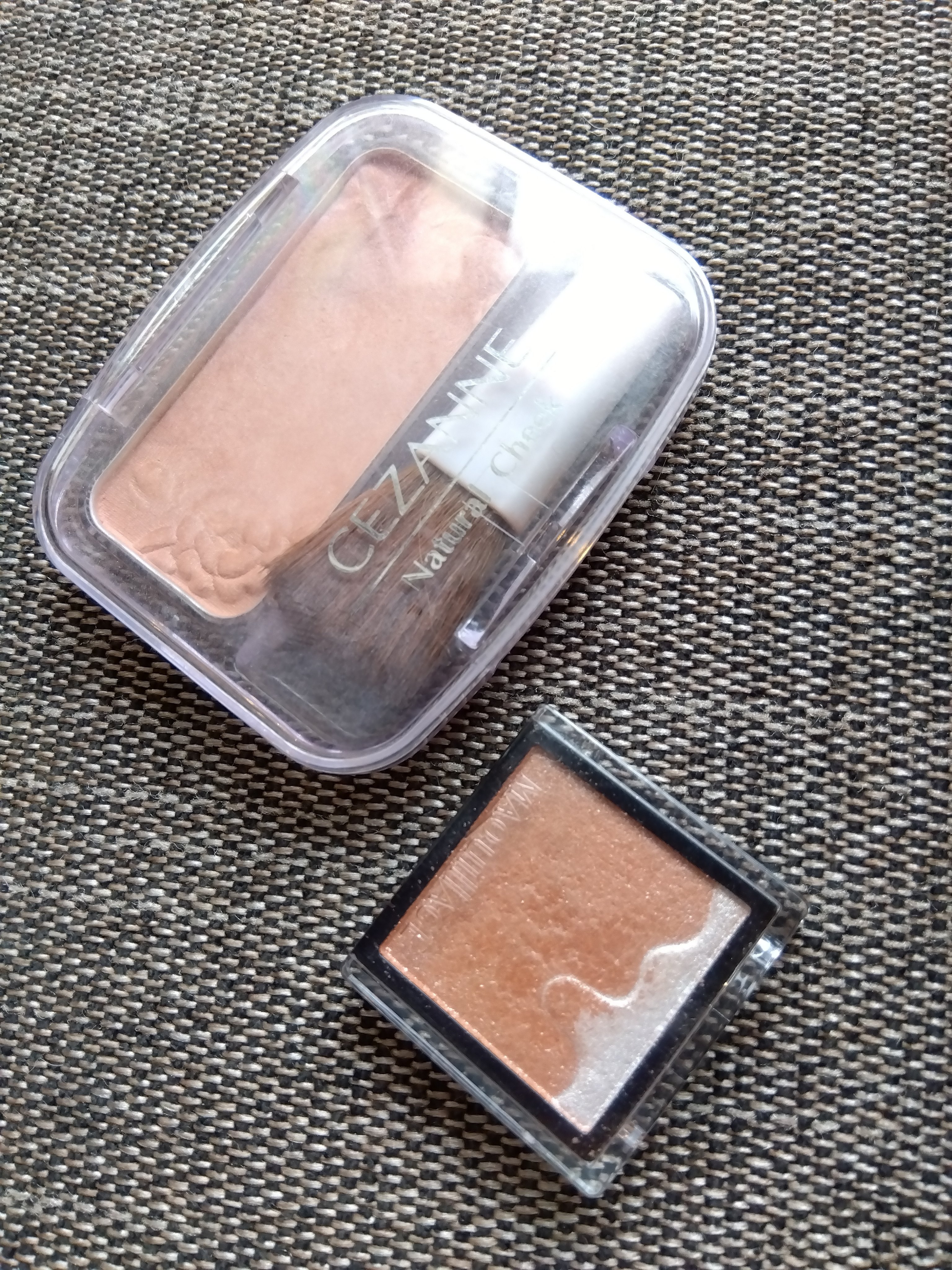 ナチュラル チークN/CEZANNE/パウダーチークを使ったクチコミ（1枚目）