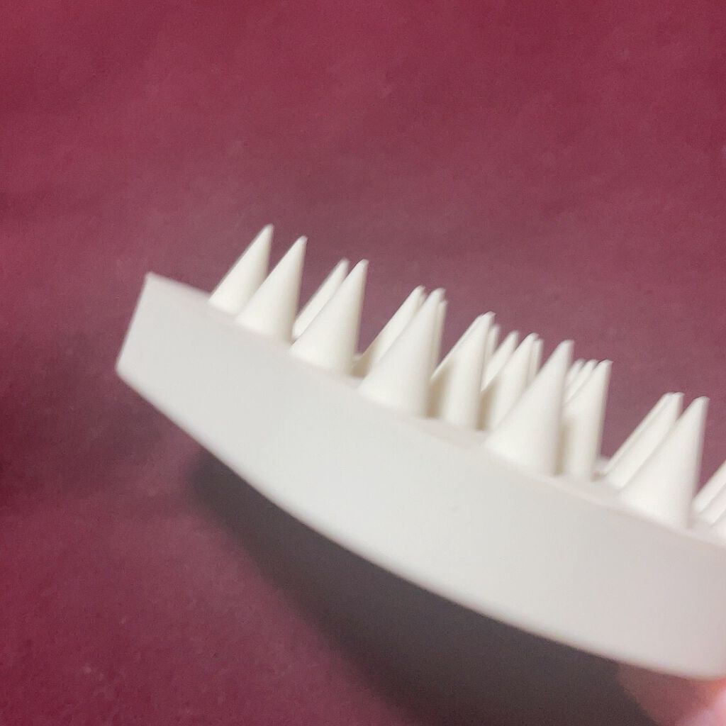 リラクシングマッサージブラシ/エトヴォス/スカルプブラシを使ったクチコミ（2枚目）