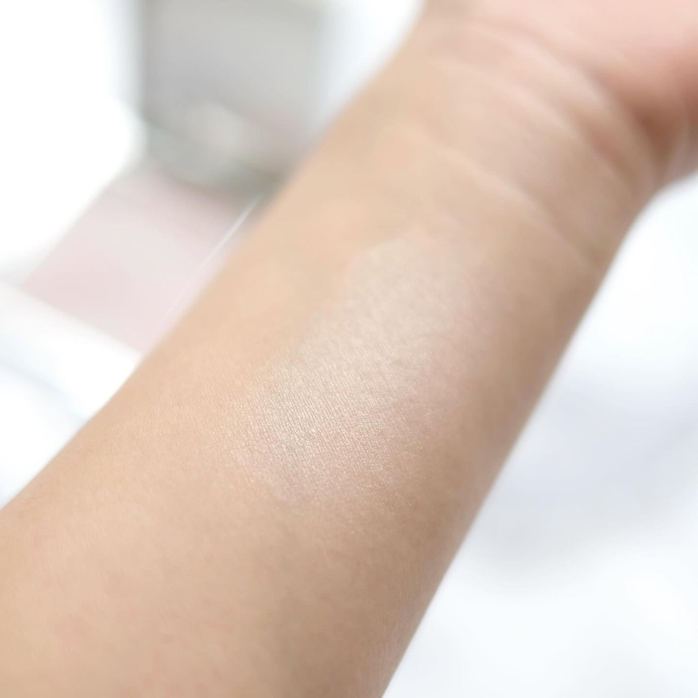 スキンルミナスハイライター/DEAR DAHLIA/パウダーハイライトを使ったクチコミ(2枚目)